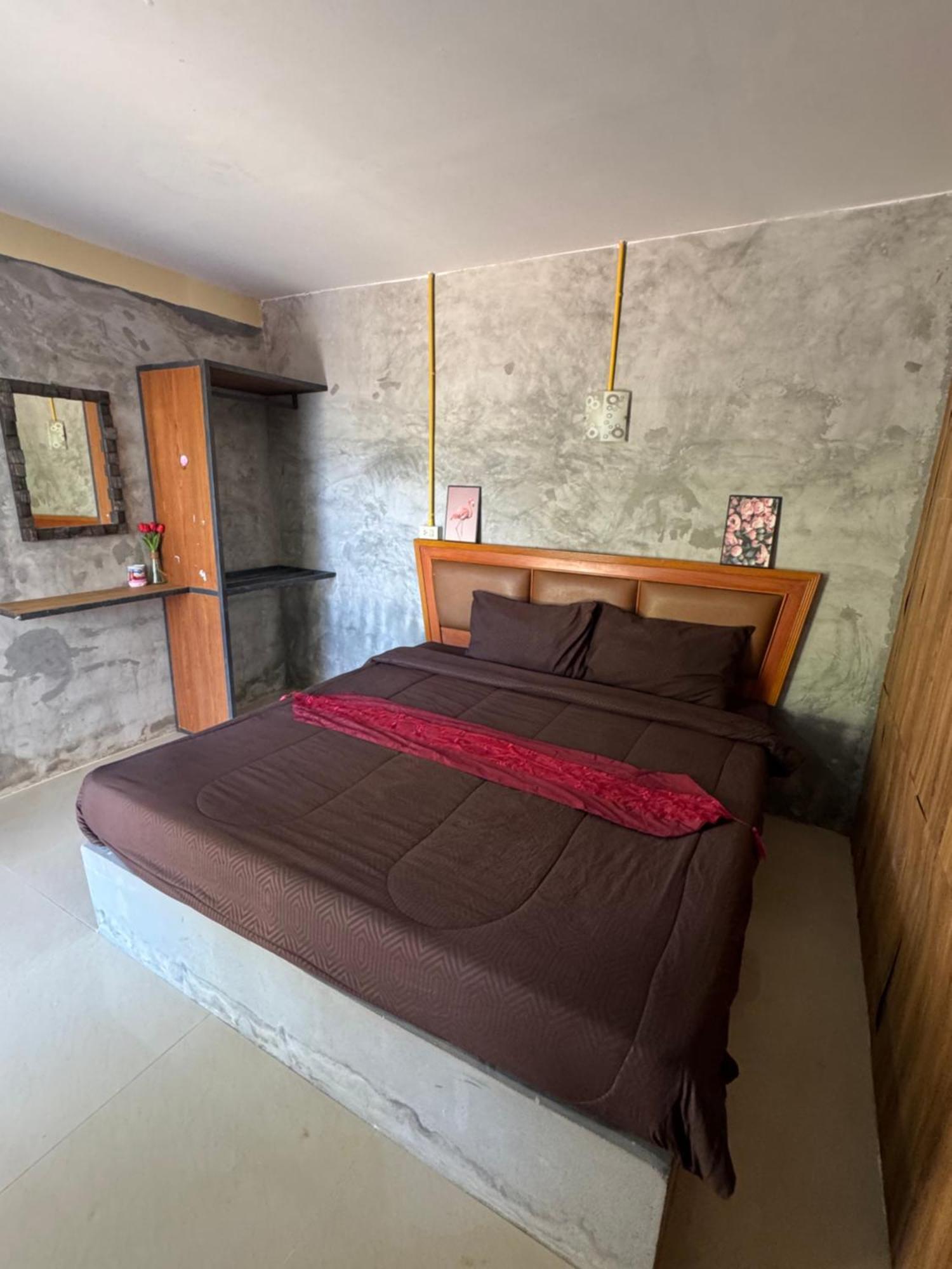 Lanta Natural Hut Garden Ko Lanta Exteriör bild